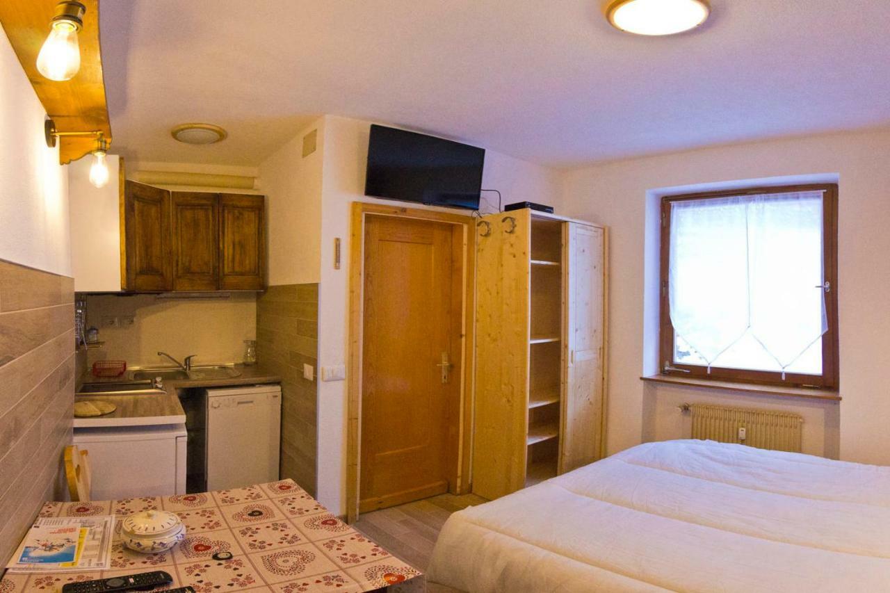 Casamau Studio Campitello di Fassa Luaran gambar